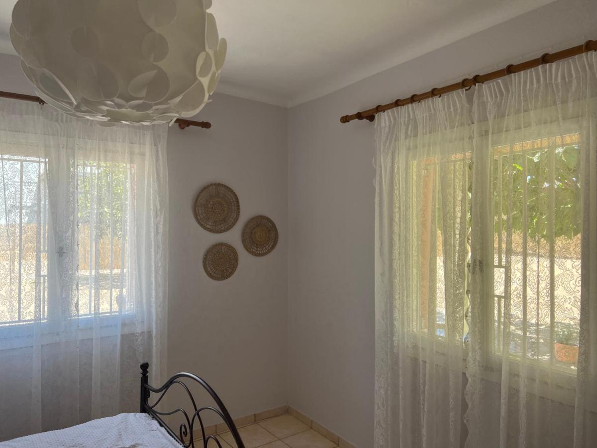 Yiayia Katina'S House Apartment Corinth Exterior foto